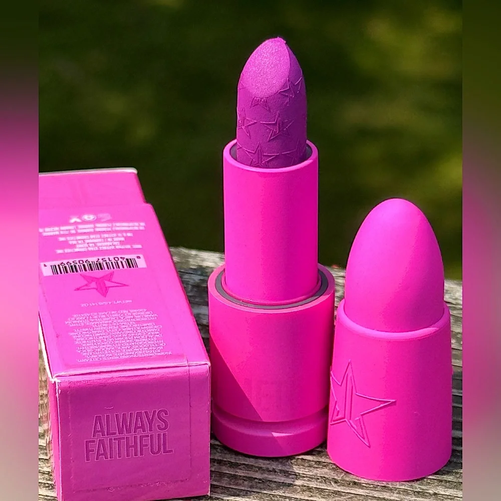 💄 Jeffree Star Velvet Trap Always Faithful Lipstick Purple